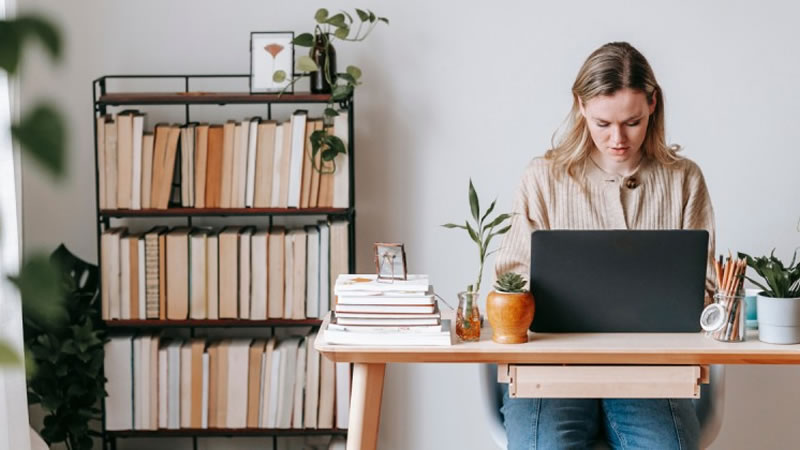 Full Time Freelance
